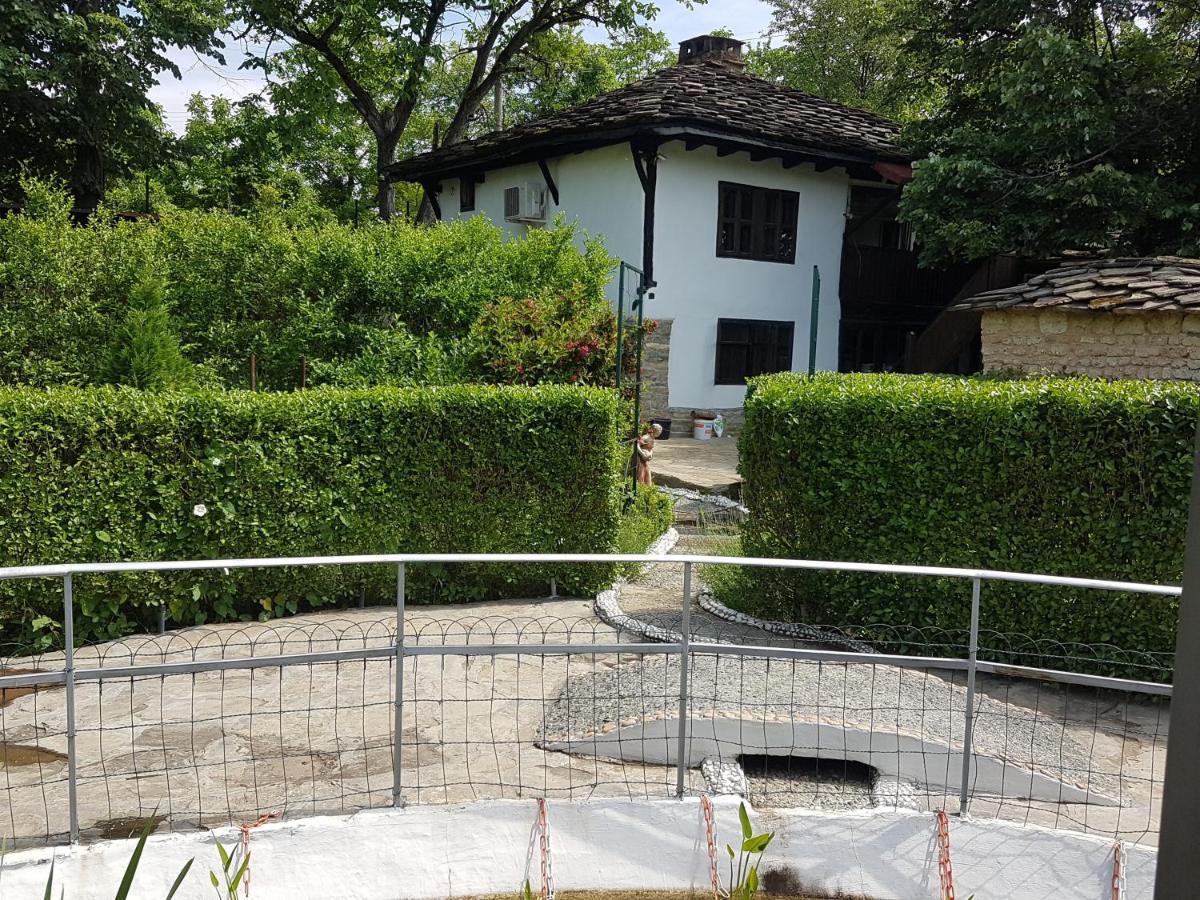 Дургунската Къща -Durgunskata Kashta Hotel Stolat Buitenkant foto